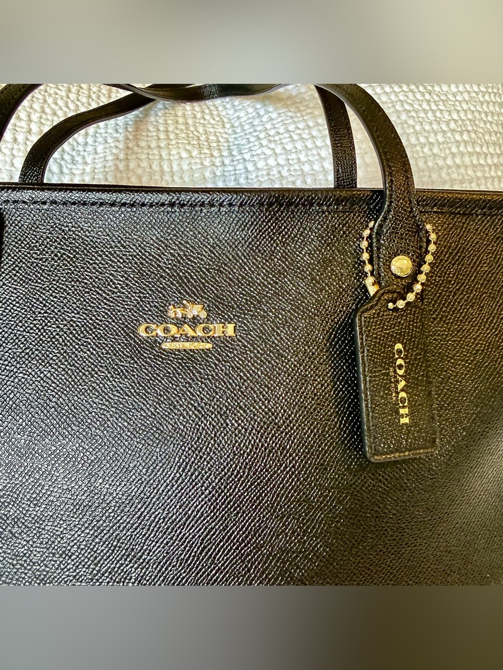 Coach F58848 Black Crossgrain Leather City Zip Tote - Picture 2 of 11